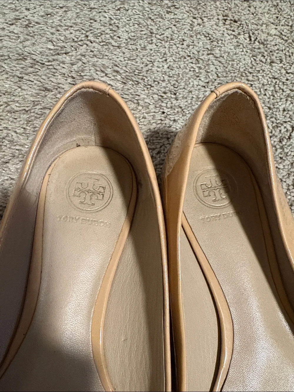 Tory Burch Raleigh Beige Patent Logo Flats